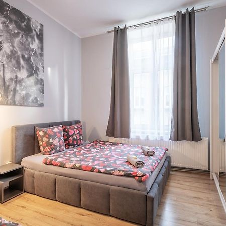 70S Business Room Krakow Luaran gambar